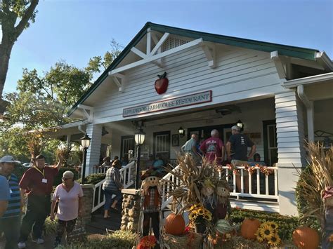 Apple barn pigeon forge - Continue Shopping. The Creamery continues the Apple Barn tradition of great food made right here on the farm. Indulge your taste buds—and your memories—in our old-time ice cream parlor with an antique soda fountain, or sit on the patio while the kids play outside. You can watch the ice cream being made right here, from the best ingredients ...